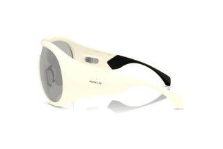 Sidevisning Moncler CLOCHE (ME8004 - 50028V)