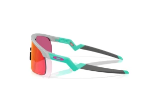 Sidevisning Oakley RESISTOR (OJ9010 - 901026)