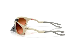 Sidevisning Oakley PLANTARIS (OO9437 - 943702)
