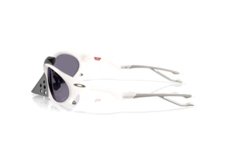 Sidevisning Oakley PLANTARIS (OO9437 - 943706)