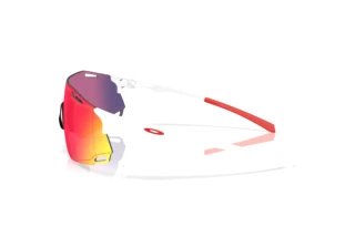 Sidevisning Oakley CYBR DYNO (OO9513D - 951303)