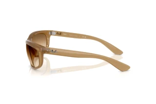 Sidevisning Ray-Ban BALORAMA (RB4089 - 678951)